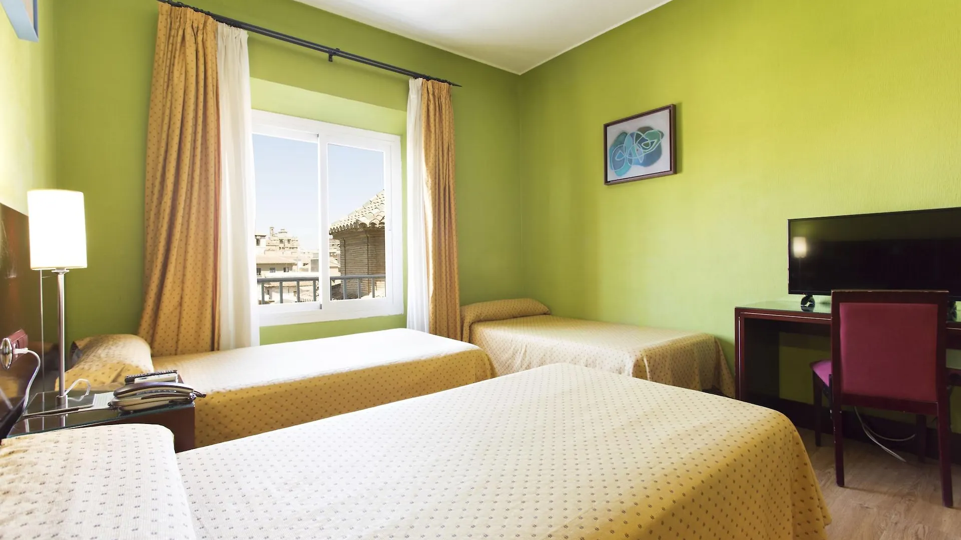 Hotel Carlos V Granada 0*,