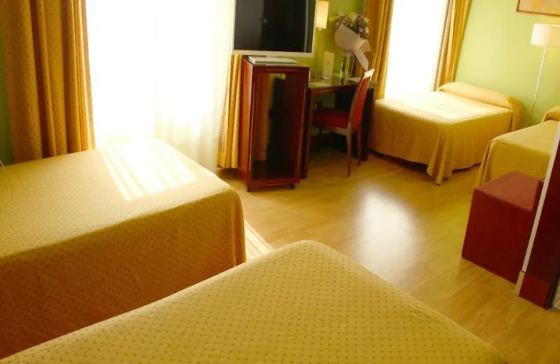 Hotel Carlos V Granada